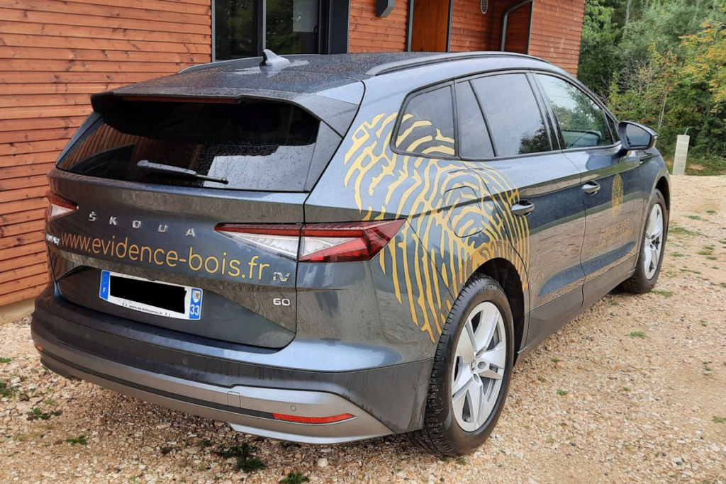 nouvelle identité visuelle et nouveau covering voiture pour Evidence Bois